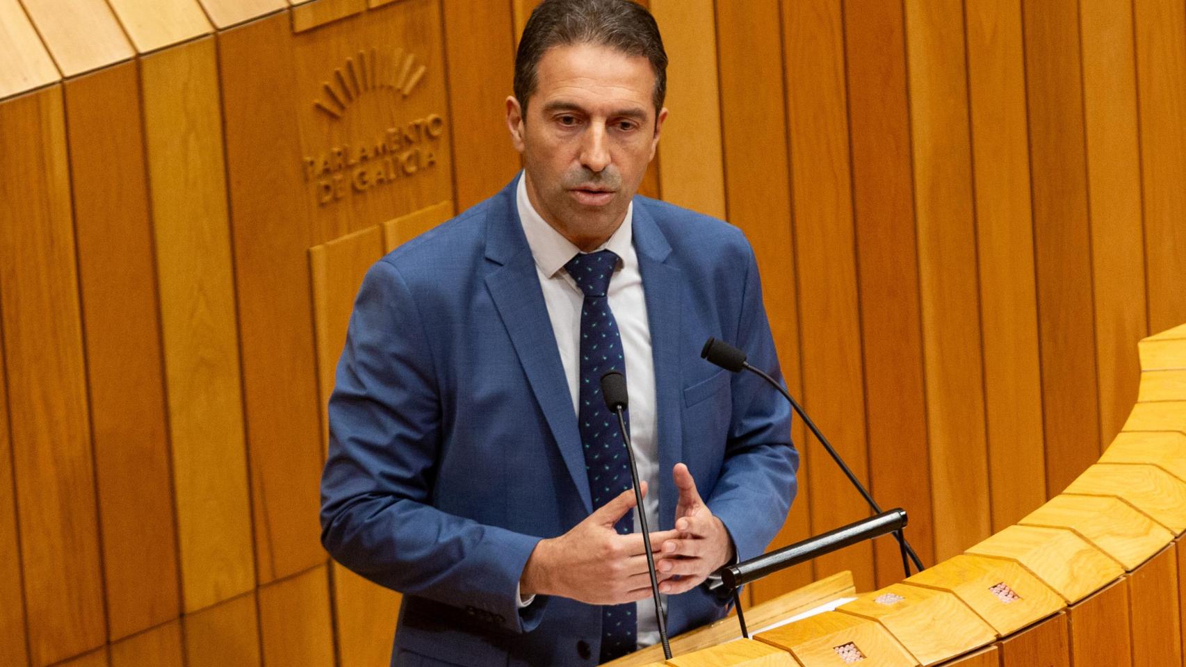 Alfonso Villares.